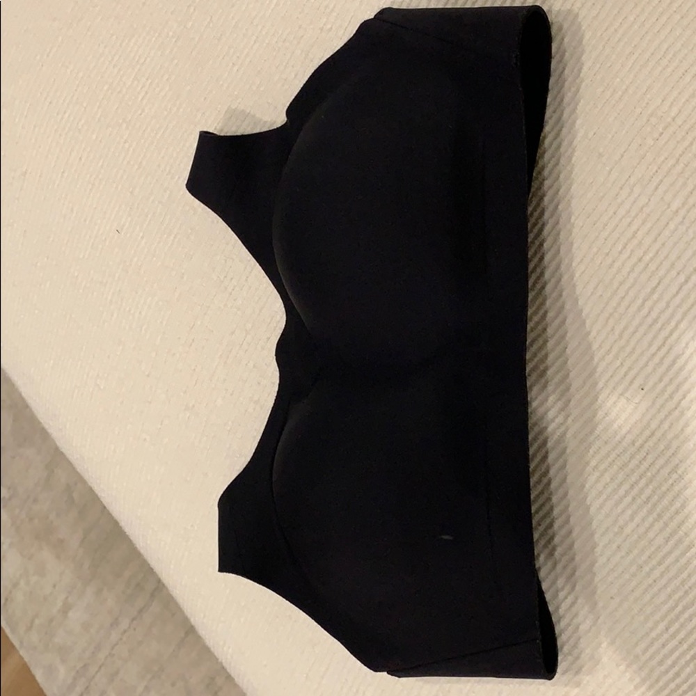 Lululemon Enlite Bra 34D